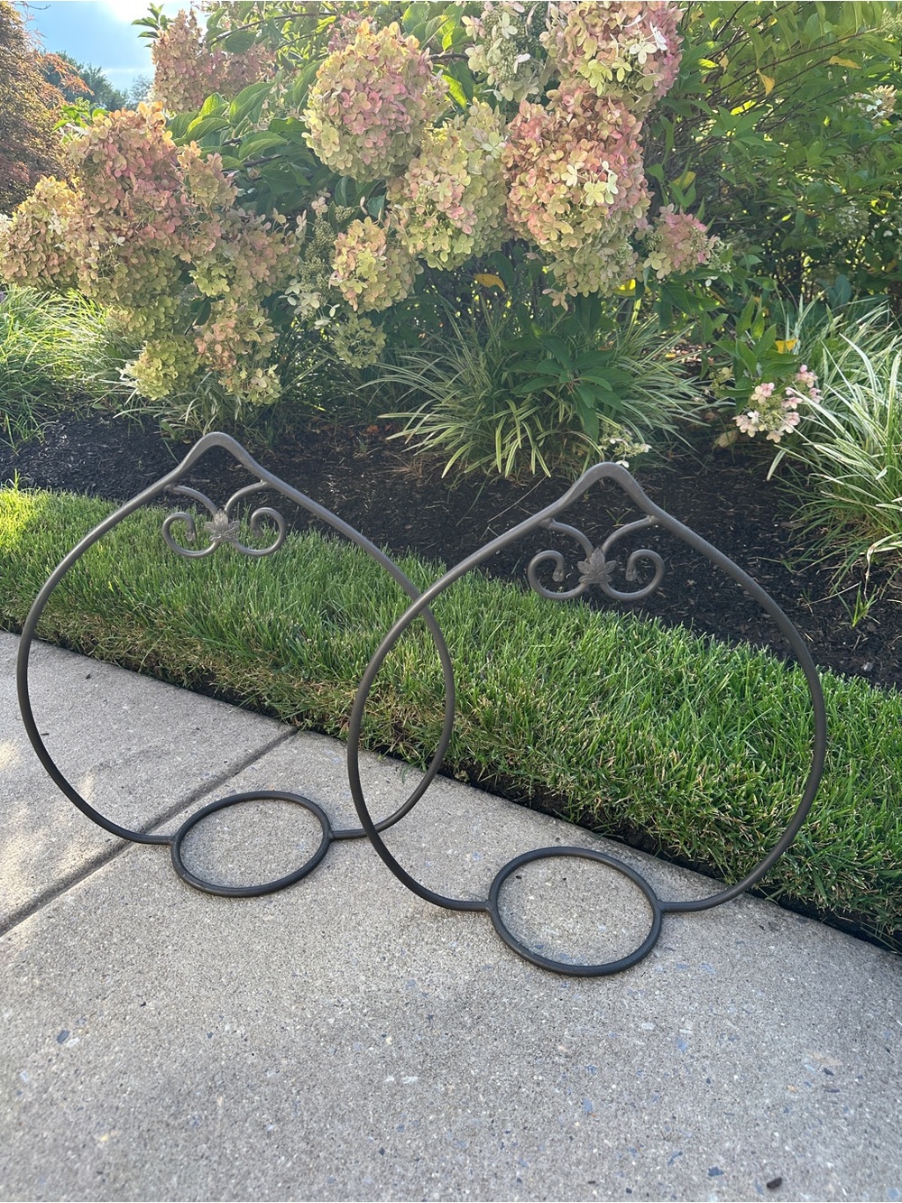Longaberger 70271 Wrought Iron Hanging Plant Hangers Set of 2